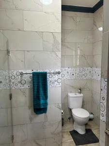 Crompton Gardens 786