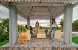 Ekostay Cliffside Villa I Mountain View