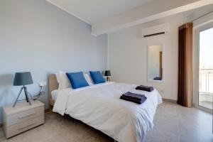 Central and modern Apartment, Valley Views KARP1-6