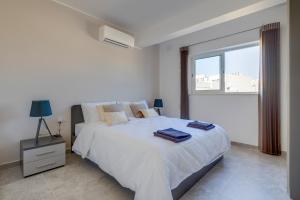 Elegant 2 bedroom apartment, valley views KARP1-7