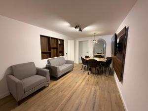 Shiro Lodge