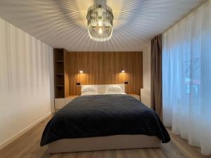Shiro Lodge