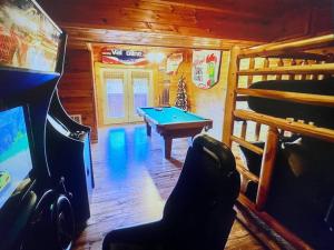 Lovely Platog Chalet with jacuzzi