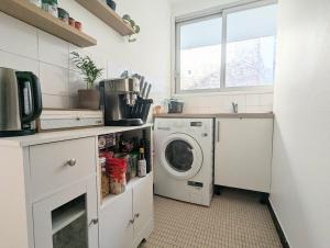 Grand studio calme balcon