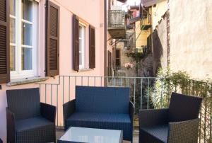Casa Rosa - hidden Garden with lake view