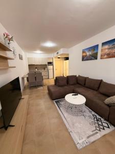 Adriatic Apartment Complex