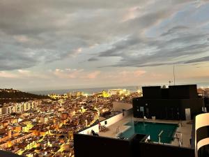 Malaga Skyline 10 with parking