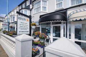The Roslyn Guest House