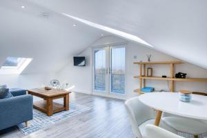 Y Llofft - 1 Bedroom Apartment - Llanrhidian