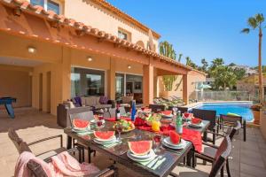 Villa Mar Flores by Villa Plus