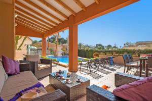 Villa Mar Flores by Villa Plus