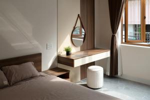 Soly House-3BR-3WC-Jacuzzi-Near My Khe Beach