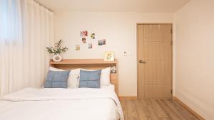 STR 스테이Bangbae