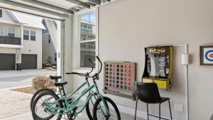 Arcade Bar Prominence Resort Pool and Gym Access Close to Beach Sea Happy