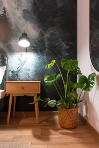 Feel Like Home in Old Center Warm Nest