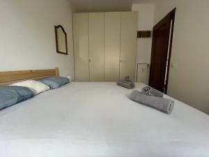 Rapallo - Pool, Wifi - 4 min from Sea and Center