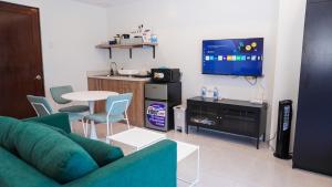 Bright and Spacious Studio at Mivela