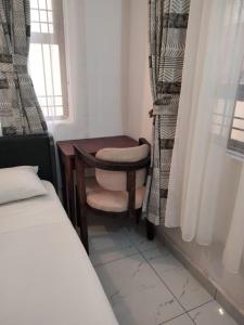 Baraka Hse, Cozy homely, 2 BR, 7 mins to Beach
