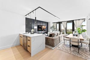 Luxury 2BR | Perfect for MetLife & NYC Trips