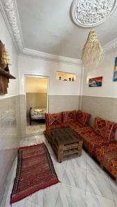 Happy Surf Hostel