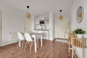 Cocon Urban - Parking - Proche Métro - Balcon