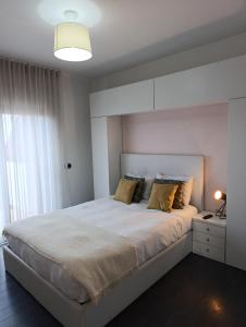 Dream Near the Ocean