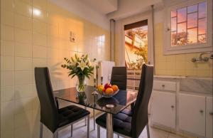 Xolargos Supreme Next to Metro