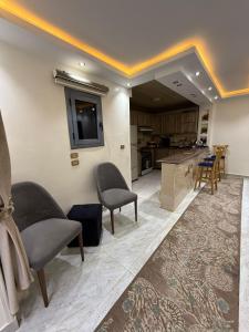 شقه فندقية بالمنصورة