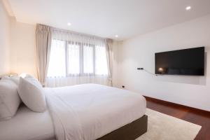 Nimman 16 - 3BR Home Suite