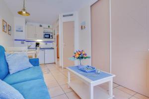 2 pièces plein Centre, Terrasse, Parking