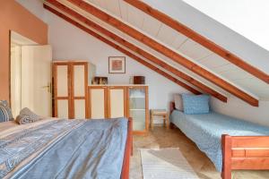 OLD TOWN 303
