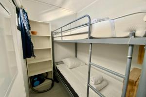 Le Petit Ponant Cozy Studio with Lagoon View & Swimming Pool!