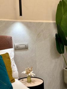 Falco Deluxe Home - With Freestanding Bath