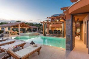 Luxury Villa Finessa Skradin 1 with heated pool, jacuzzi and sauna