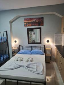 grigoris house