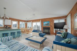 6004 - Atlantic Oasis