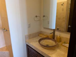 1333 Marino, 3rd floor Ocean Front 2 bedroom