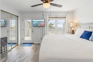 Front Beach Rd. Gulf Escape 4BR - 4.5BA