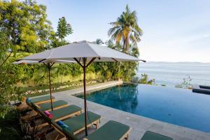 Casa Tara Villa Oceanfront Oasis Private Beach