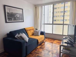 3 Quartos • Garagem • Próx Batel • Até 6