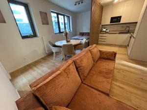 Baker House Apartments - Free Underground Parking