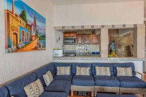 Del Mar PV Private Oceanfront Resort