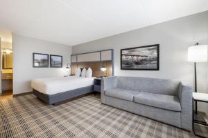 AmericInn by Wyndham Valley City Conference Center