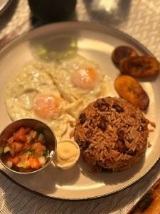 Host Company Jaco Luxury