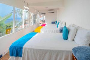 Ocean Front Villa - Private Pool and Ocean Access