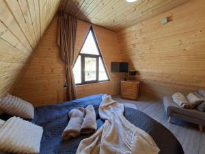 Escape Remeti - Aframe by the River