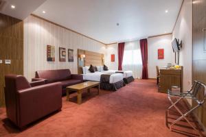 Royal Tulip Hotel LLC