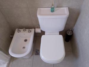 Departamento céntrico zona clínicas MIT - Nefrología