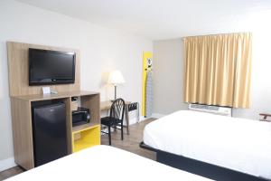 Days Inn by Wyndham Pittsburgh