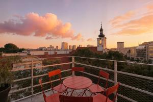 Elegant Terrace Suite - Heart of Old Town